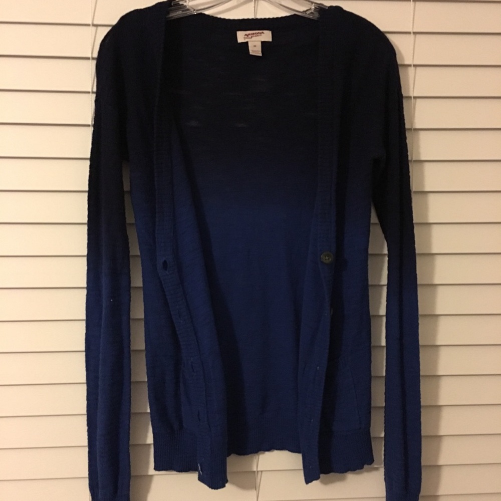 Cardigan/Sweater